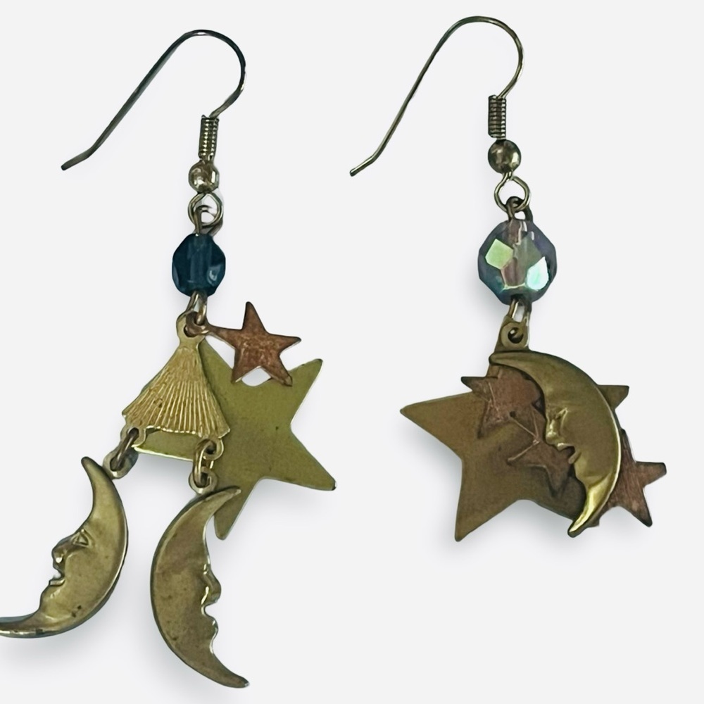 Vintage 80s Isle of Magic Moon and Star Earrings - Picture 2 of 3